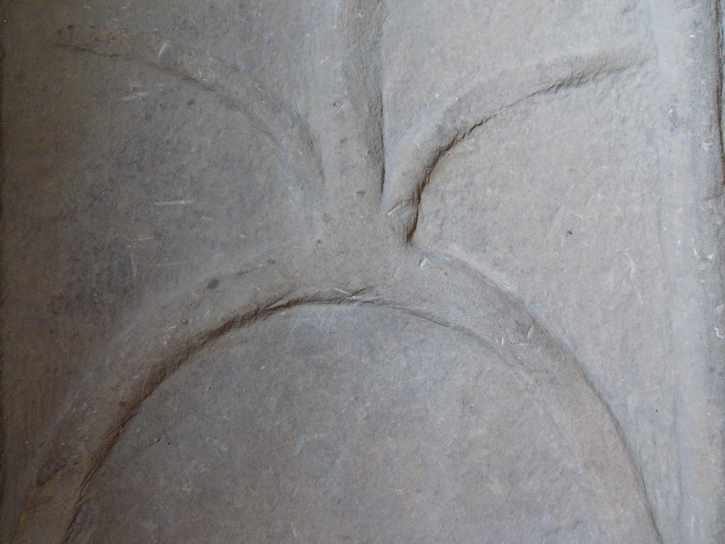 Der Sockel des Kreuzes